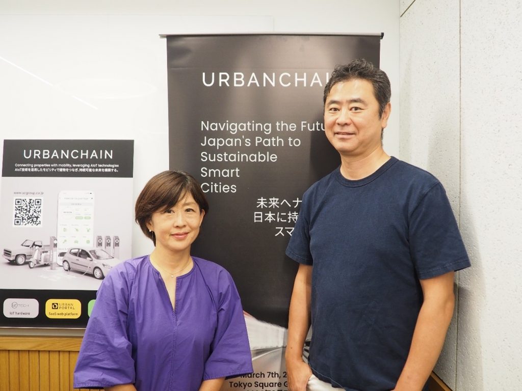 看板1つで駐車場運営を開始。二次元バーコード読込によるキャッシュレス前払い駐車場運営サービス 