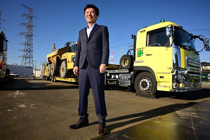 ニッチ業種×デジタルが雇用を生んだ。重機運送会社の2代目が進める業務改革